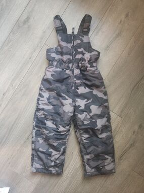 Wonderkids Gray Camo Snow Bib Overalls Size 4T